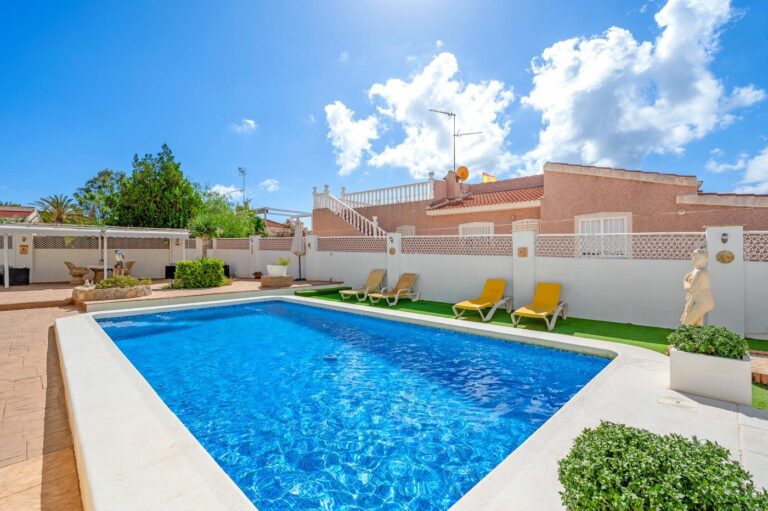 Q_Villa (5)