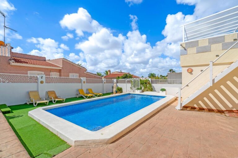 Q_Villa (6)